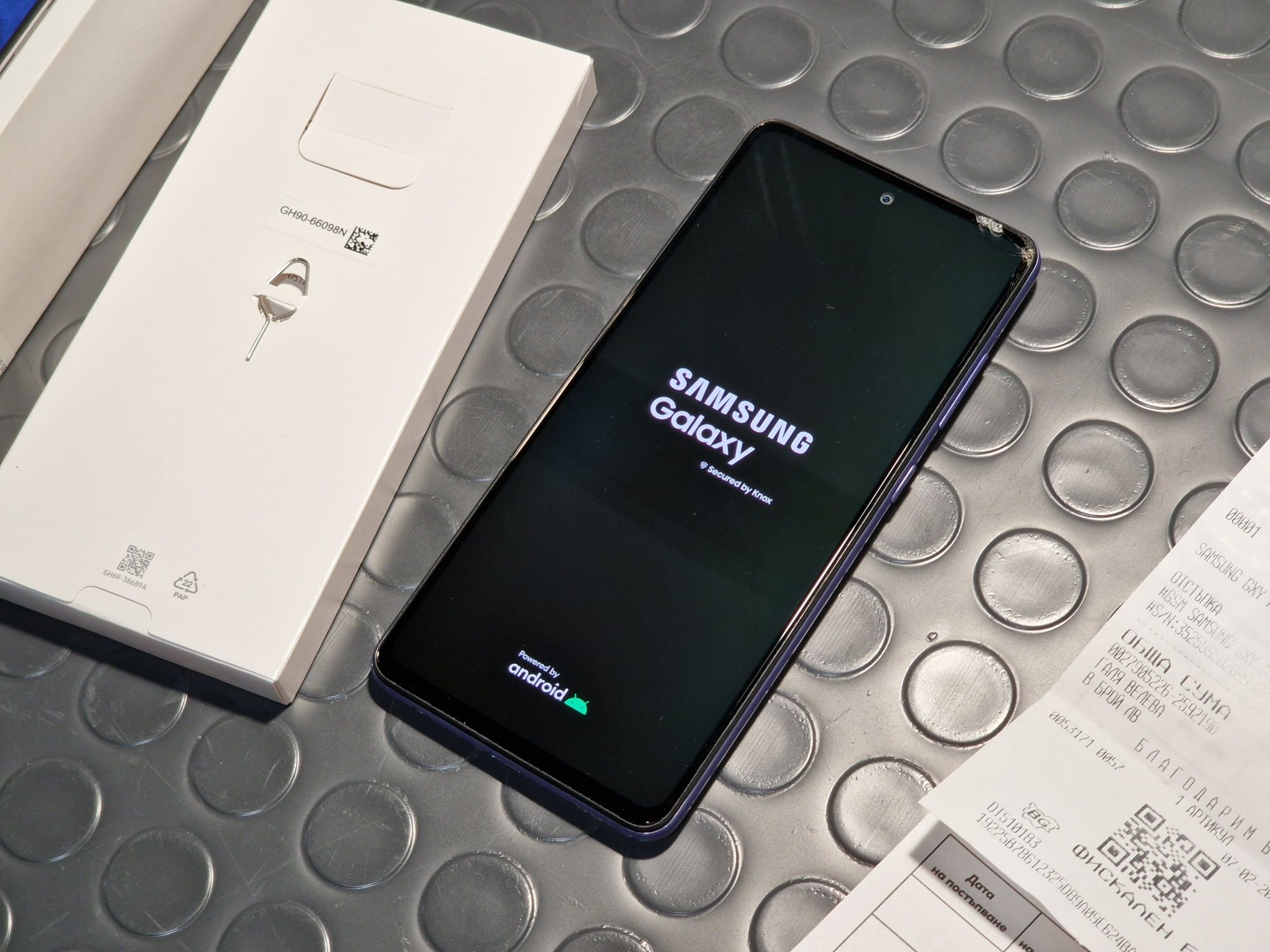 Samsung Galaxy A52S 5G с проблем в тъч скрийна