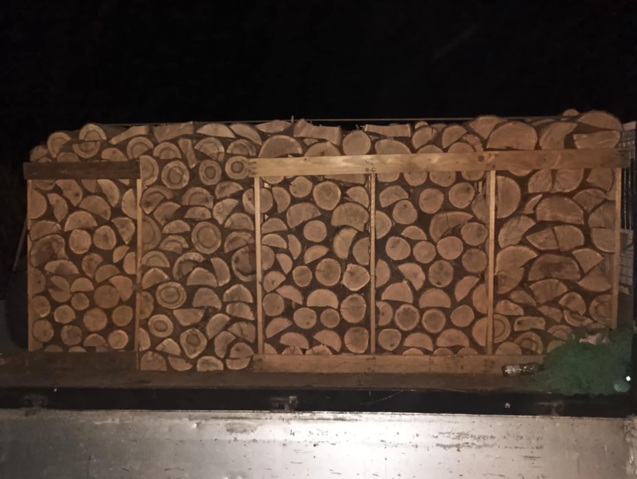 Lemne de foc de vanzare