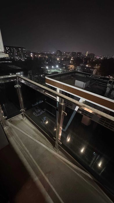 ЖК «Megatower»/ Хонсарой 2\10\12 студия 47 кв