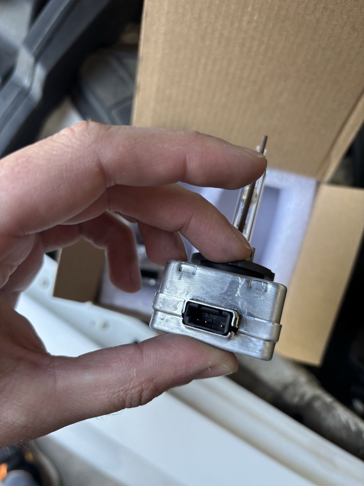 Крушки D3S xenon