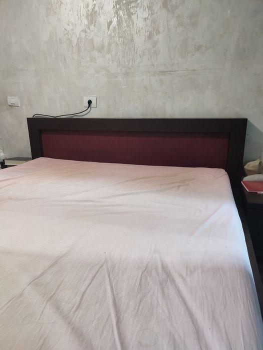Pat tapitat+ somiera+ saltea+husa+noptiere 160x200 Mobexpert