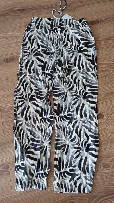 Летен панталон в зебров принт