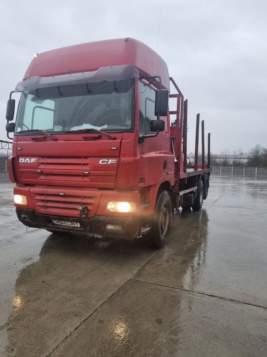 Daf cf cu macara forestiera