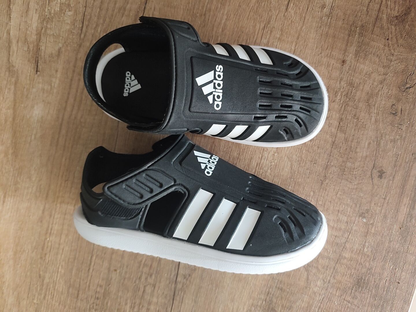 Детски сандали Adidas