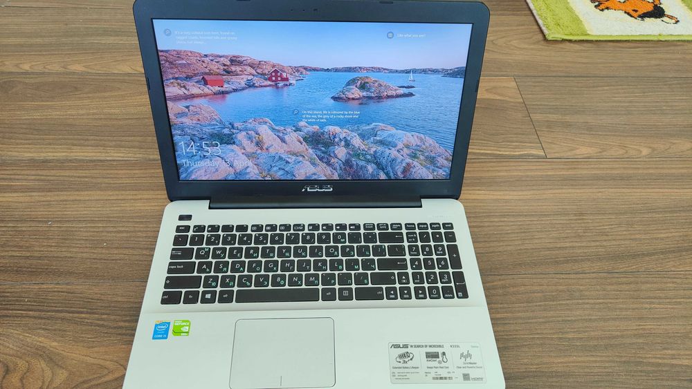 Laptop Asus K555LF-XO012D / Лаптип Асус - 12 RAM / i5 / 1 TB ssd