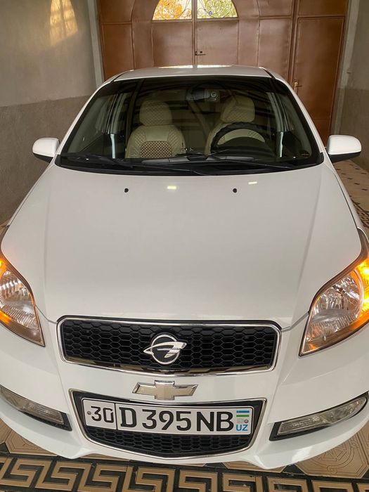 Холати Зур срочно сотилади