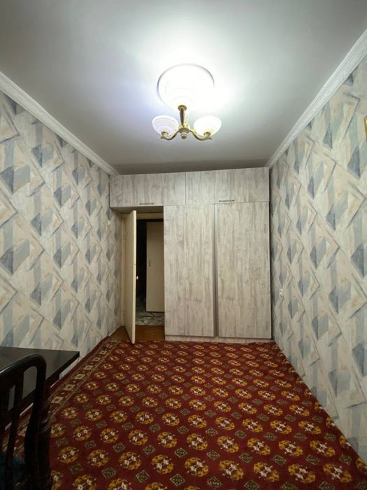 2хоналик 2этаждан квартира сотилади 17мактабни оркаси 570млн утилади