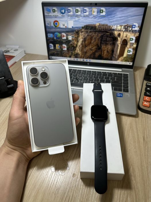 IPhone 15 Pro Max 256Gb идеал IWatch 9 45mm идеал срочна!