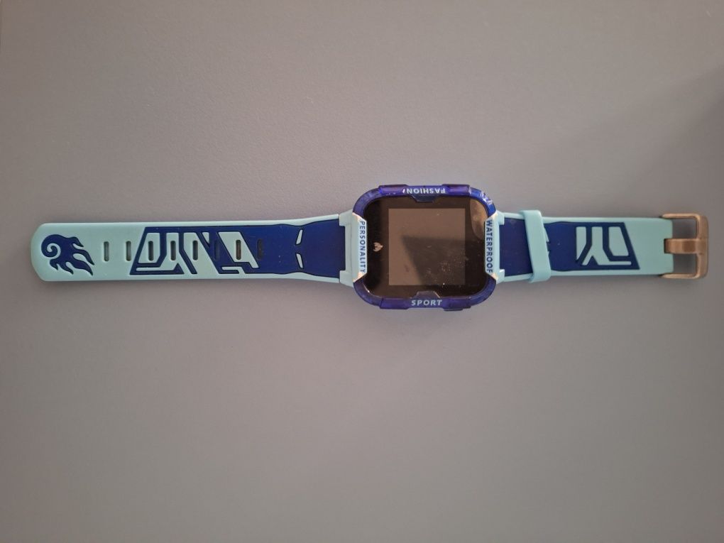 Детски смарт часовник/smart watch