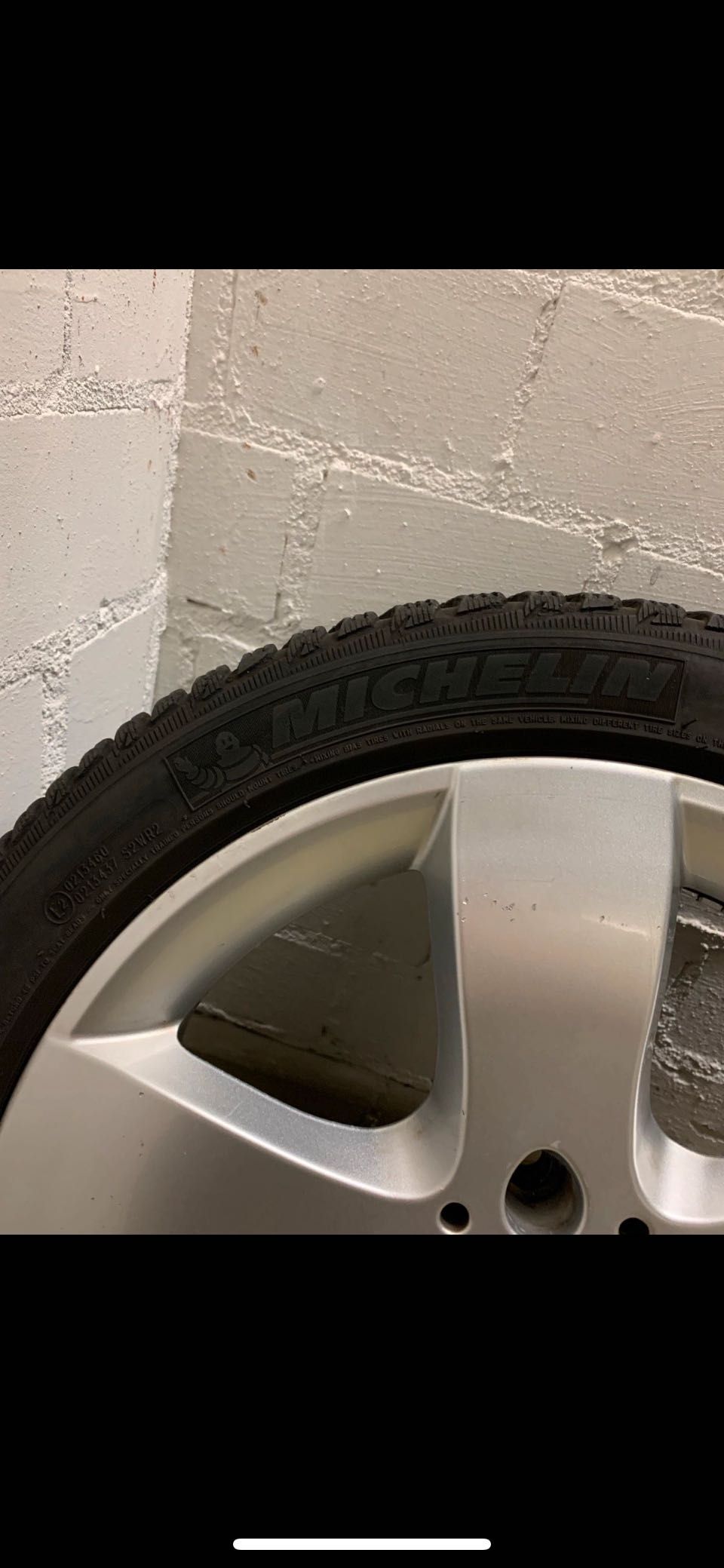 17 Цола MERCEDES Rondell Джанти -Зимни 225 45 R 17 MICHELIN ALPIN Гуми