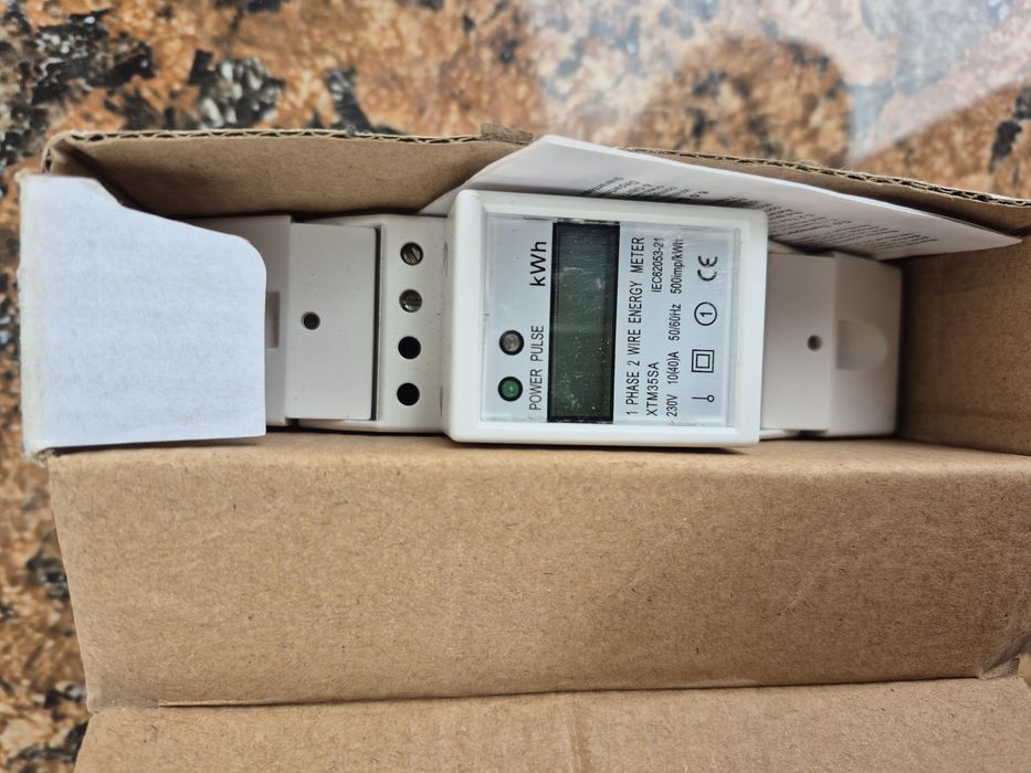 Vând doua sigurante tip contour electronic LCD digital