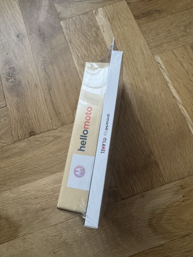 Motorola G35 5G 4GB 256GB неразпечатан