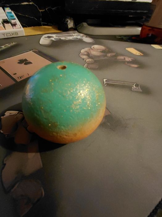 bila kendama vopsita