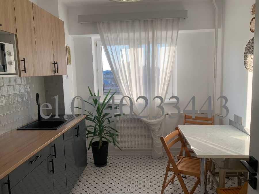 Bd. Carol I / Mosilor, inchiriere ap. 2 camere, renovat, bloc monolit