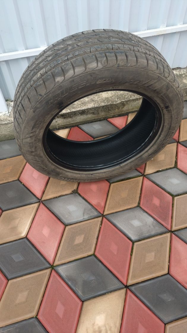 Cauciuc SUV 235/55 R 19, 101 v de vara nefolosit