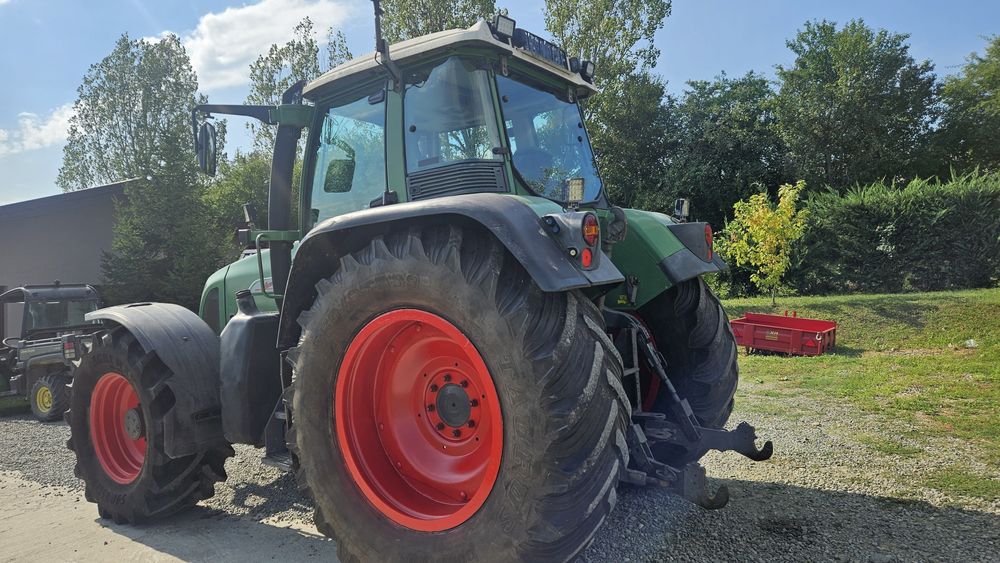 Tractor Fendt Vario 714  50km/h