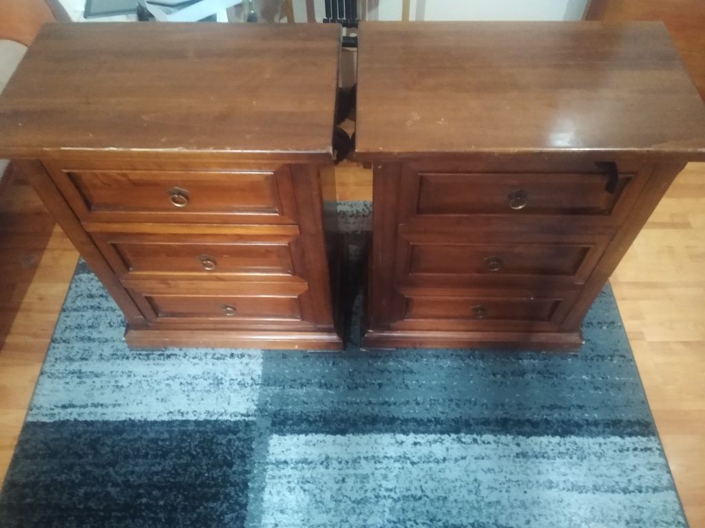 Mobilier masa doua corpuri modele mai vechi