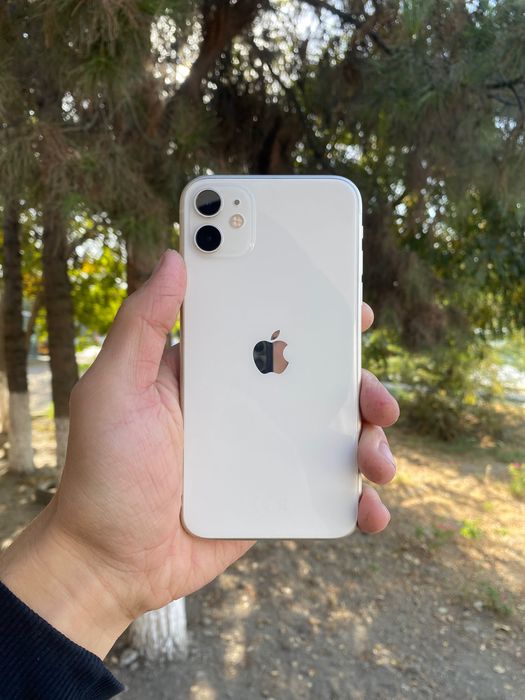 . Iphone. 11.    .