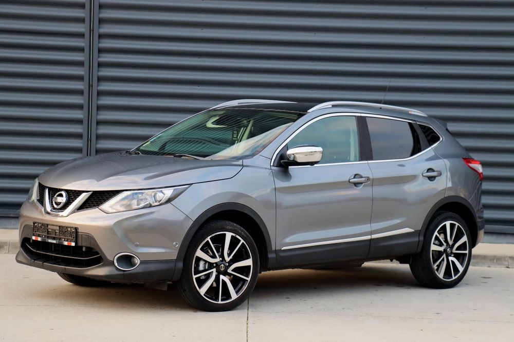 Nissan Qashqai Tekna, Panoramic, Cameră 360°, Piele