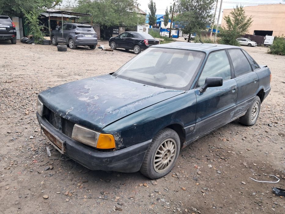 Продам запчасти на ауди б3. б4 фольксваген Гольф3.  Венто пассат б3