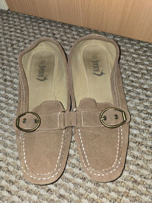 Papuci,mărimea 41