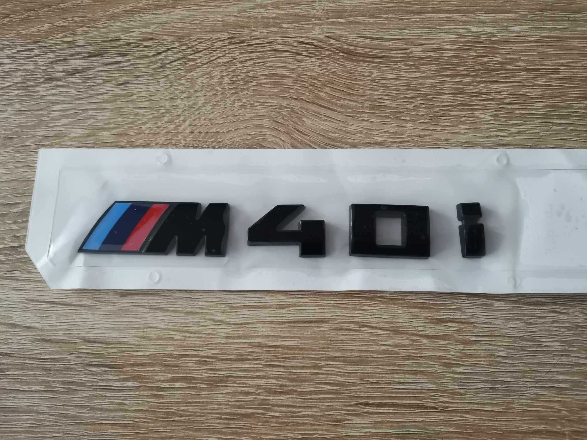 черна емблема BMW M40i малък размер