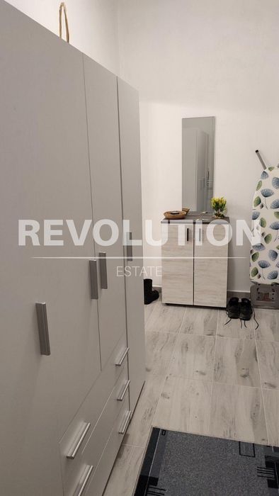 Дава се под наем Двустаен апартамент в Варна, Център - 54 кв.м за 650 € - Снимка #5