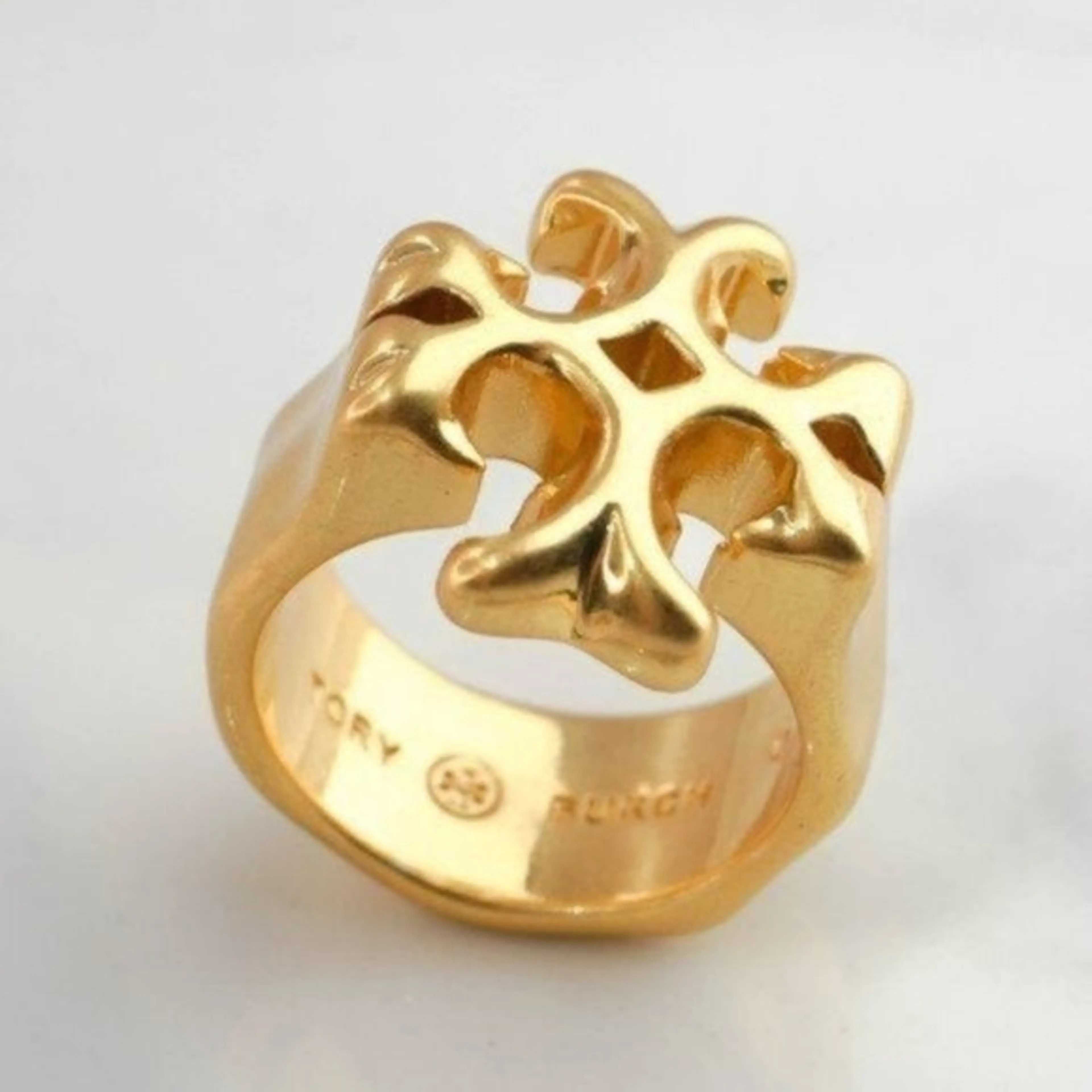 Tory Burch Yellow Matte Gold Plated Roxanne Cross Logo Дамски Пръстен