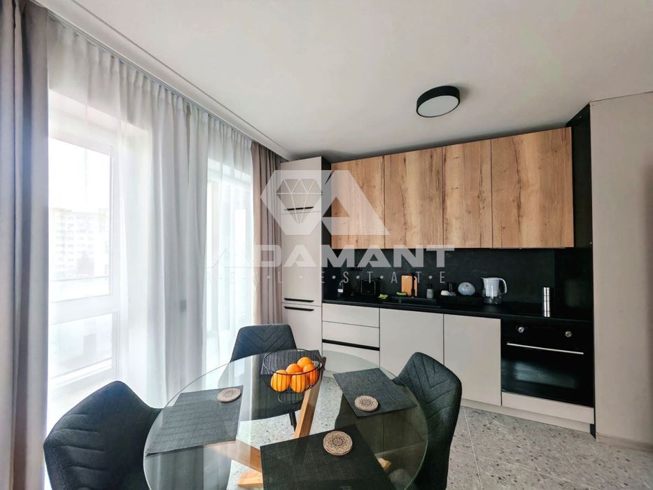 Продава се Тристаен апартамент в София, Дружба 2 - 90 кв.м за 3393 €/кв.м - Снимка #7