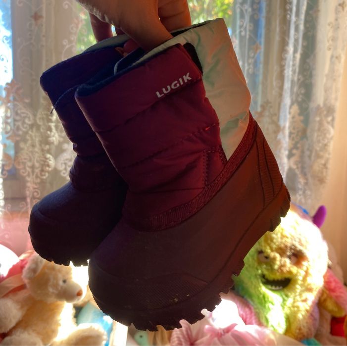 Incaltaminte pentru iarna fetite