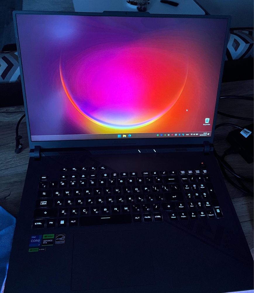 Asus ROG Strix 18