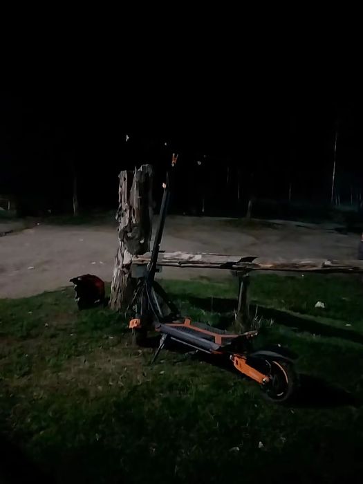 Продавам kukirin g2 max