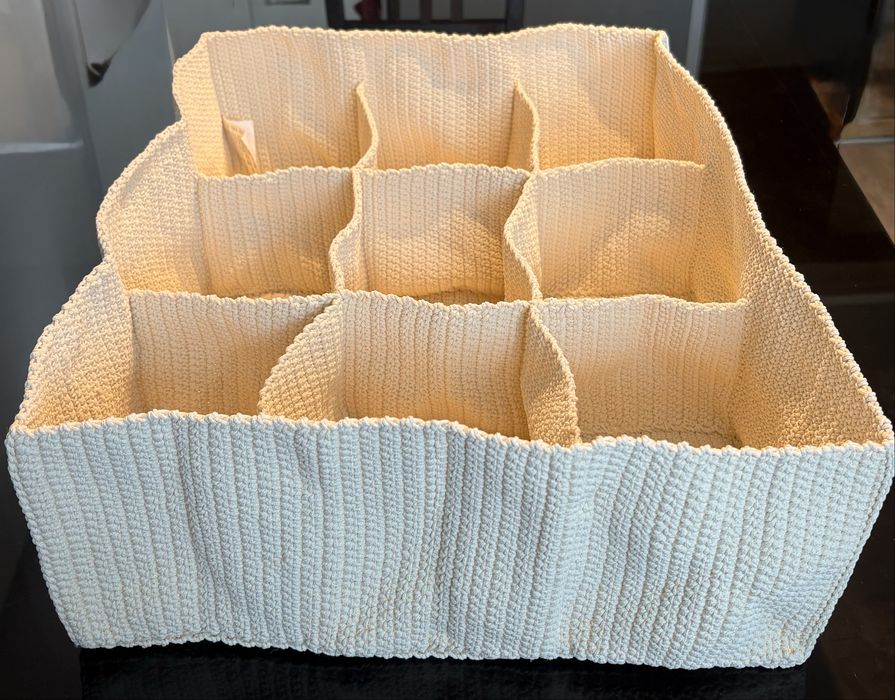 Органайзер на IKEA ръчно плетен