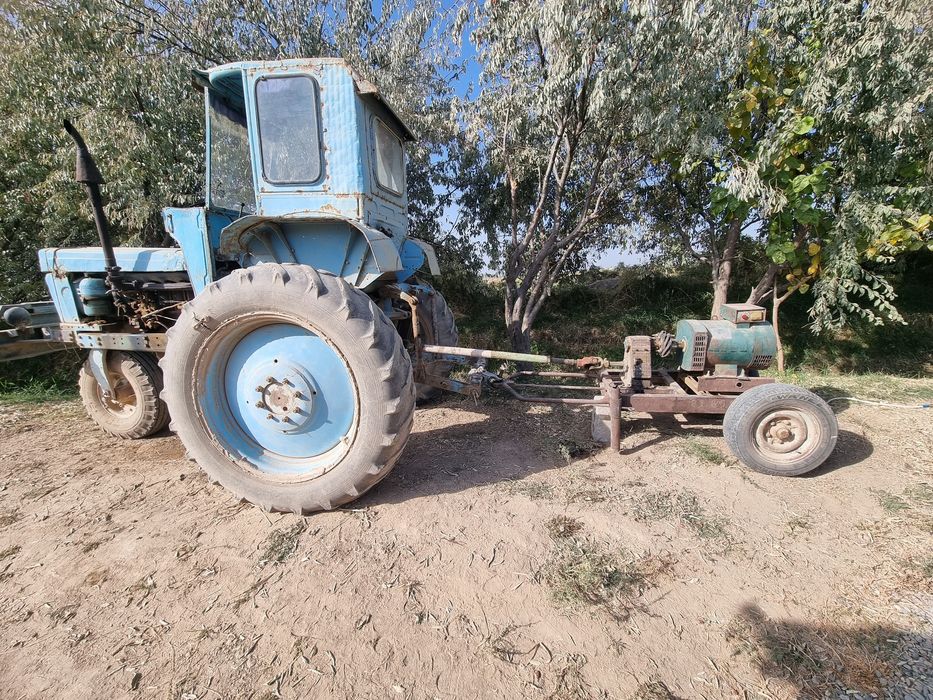 T28 traktor va sak divijok 30kv 380v 220v tok chiqaradi xolati a‘lo