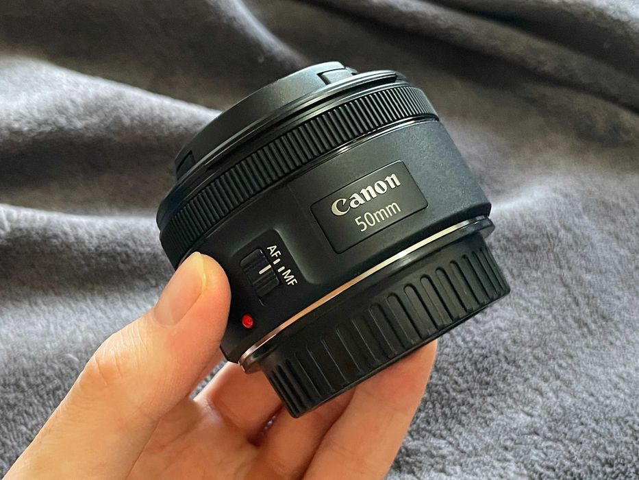 Объектив Canon EF 50mm f/1.8 STM