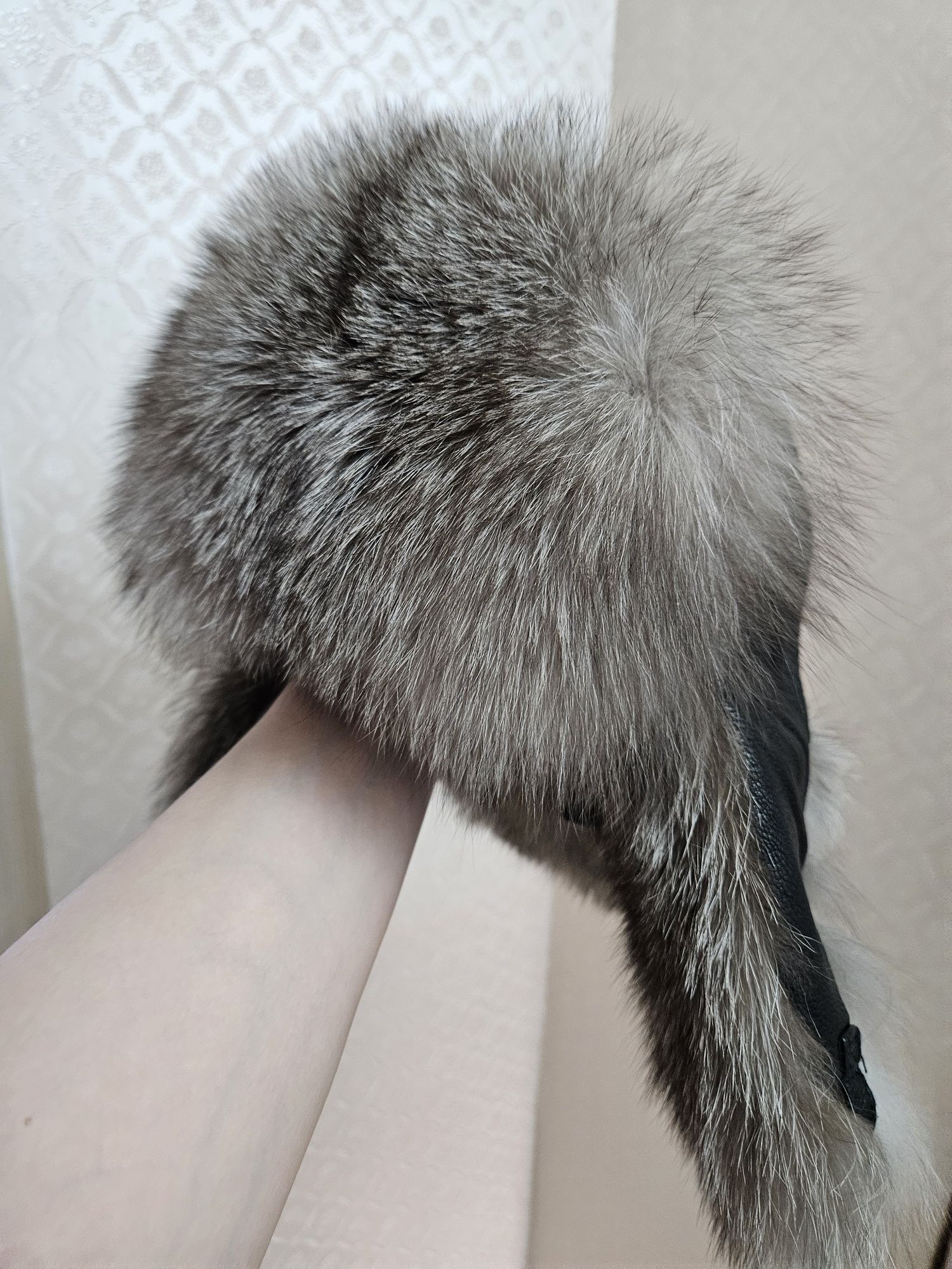Продам Шапку Зимнюю