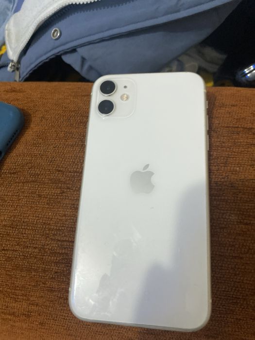Iphone 11 писать на ватсап