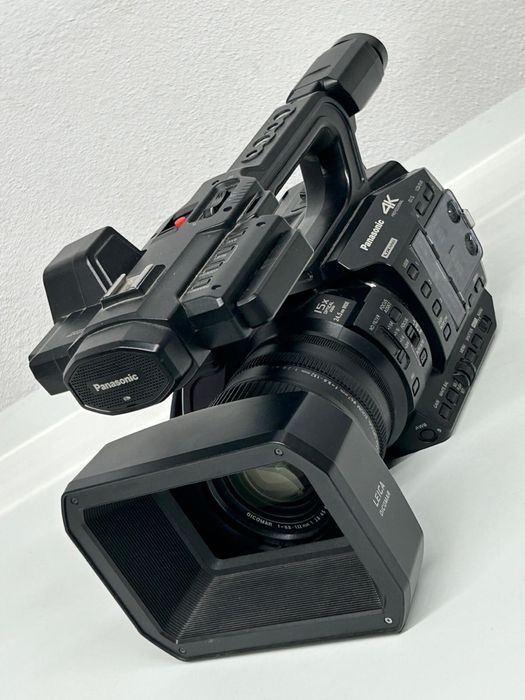 Panasonic AG-UX 90
