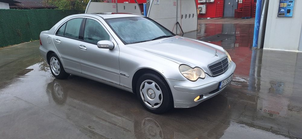 mercedes  c200 cu gpl si vectra b