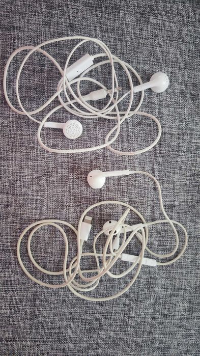 Два запазени айфона 6 плюс и 7 плюс