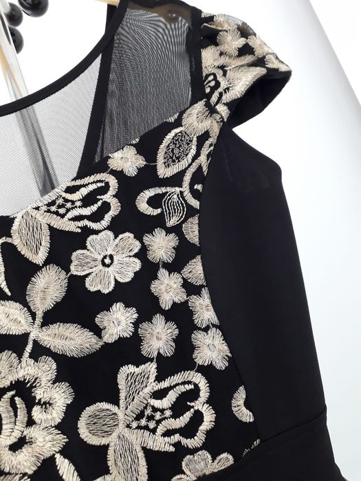 Rochie de ocazie .