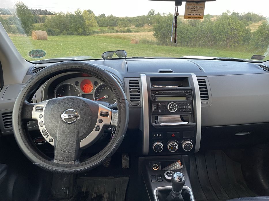 Vand Nissan Xtrail 2.0 an 2008