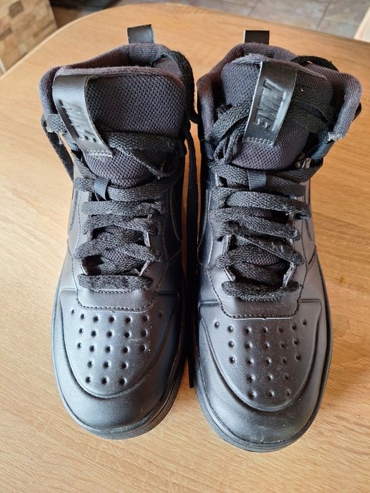 Дамски кецове Nike