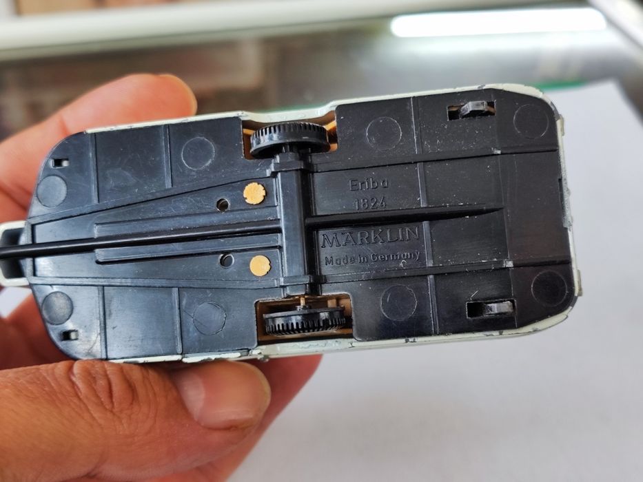 количка каравана Marklin eriba 1824