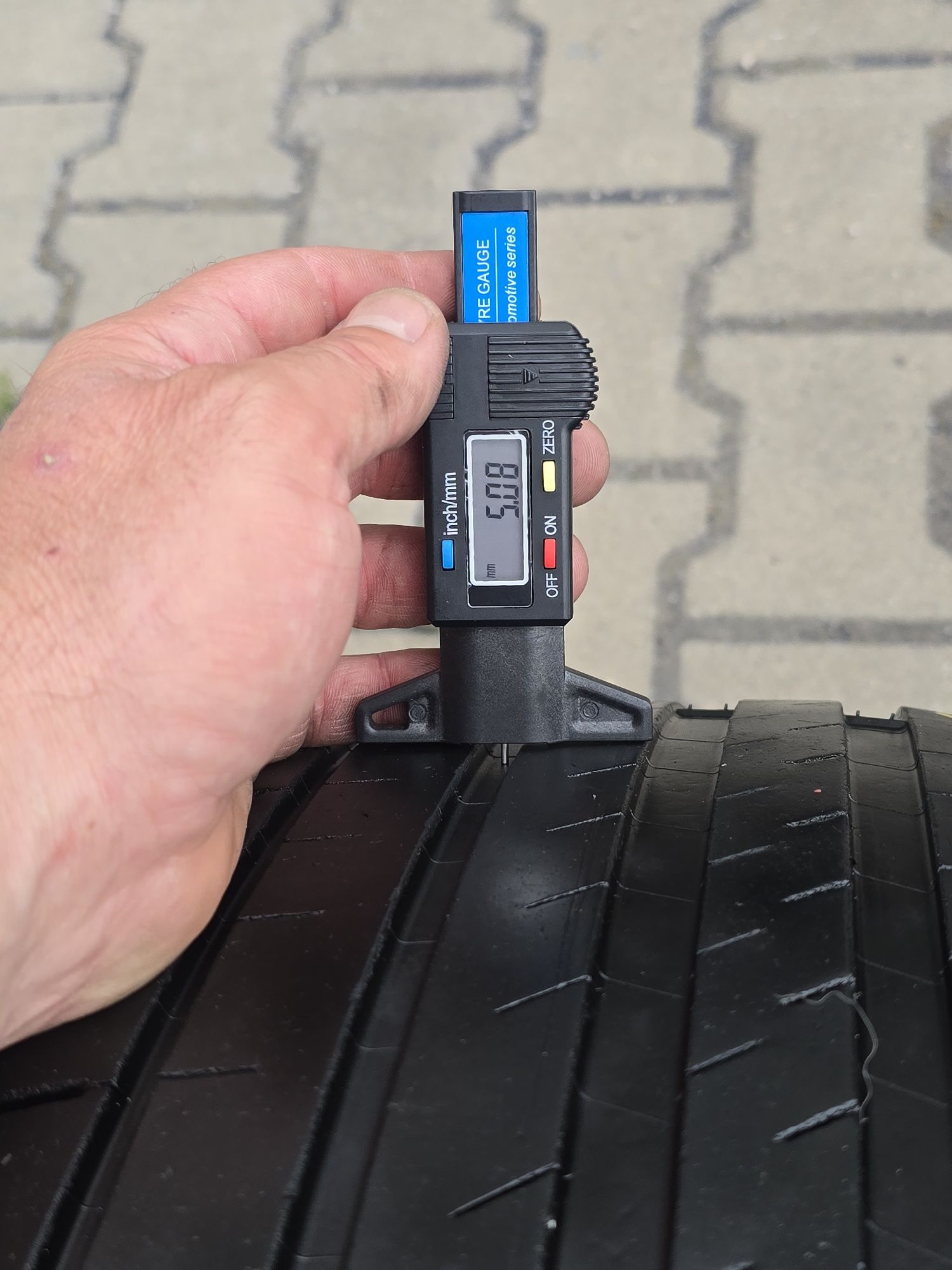 123 456 Michelin