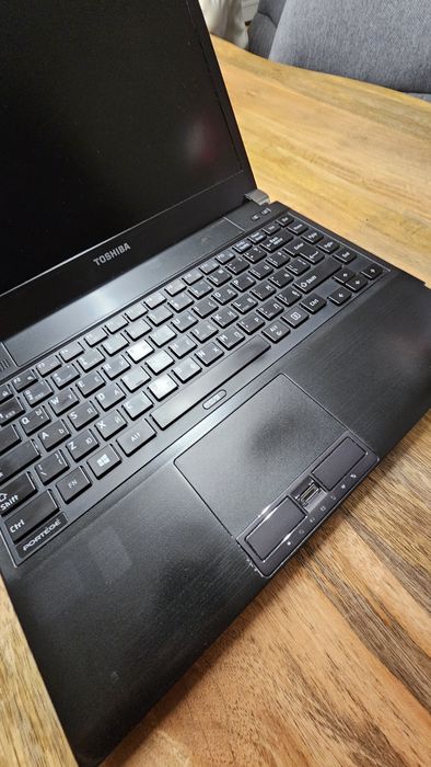 Лаптоп Toshiba Portege R930