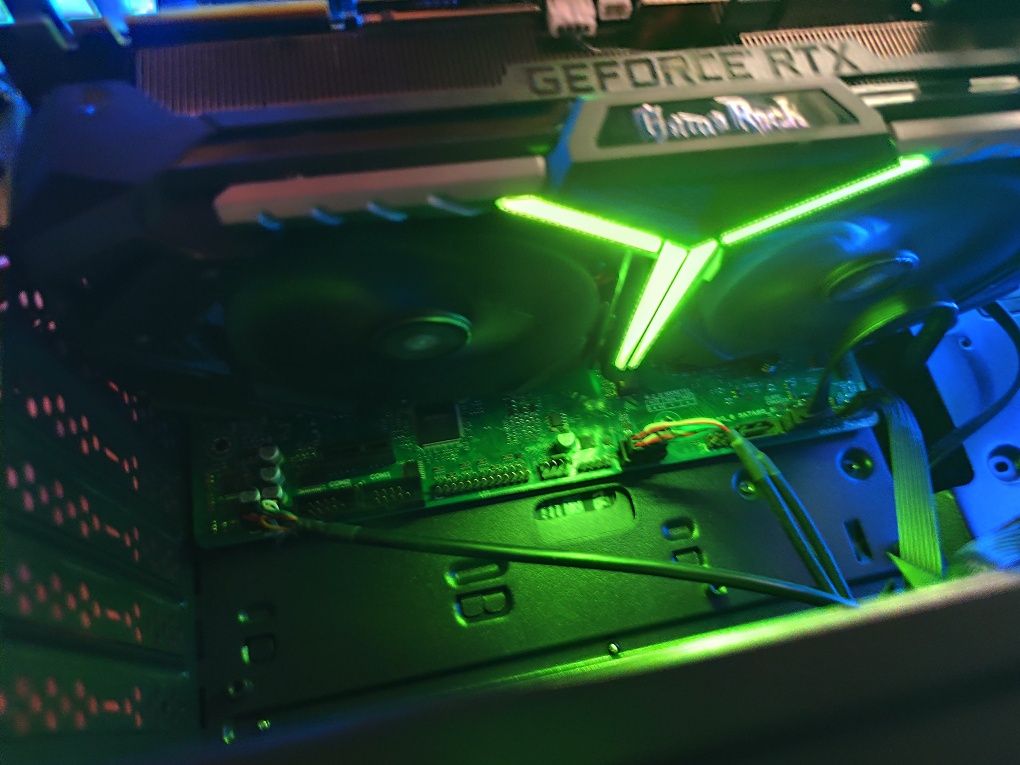 Placa VIDEO Gaming RTX 2080 GameRock, ca noua