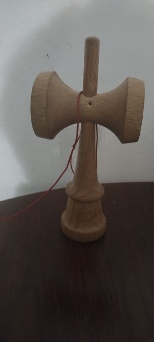 vând kendama sweets prime