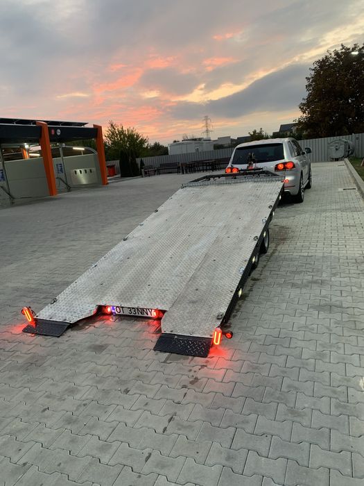 Platforma auto basculabilă