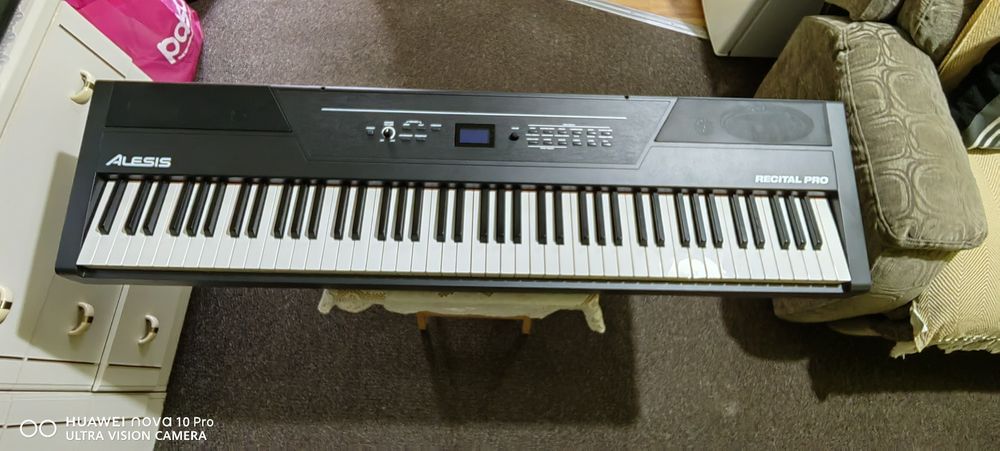 Alesis Recital Pro